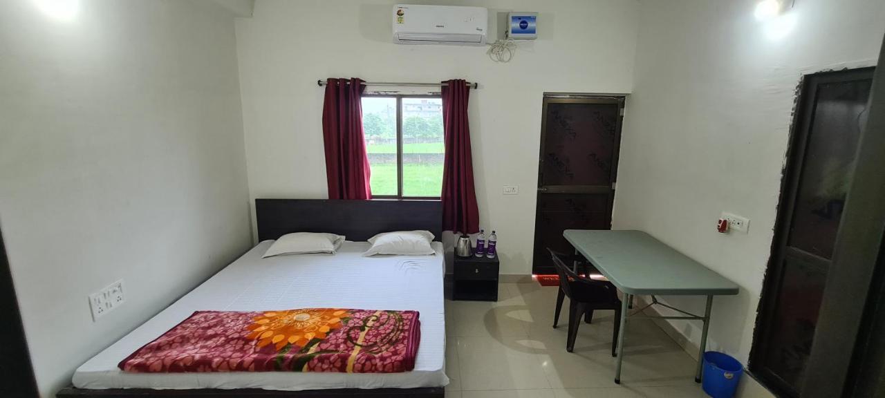 Gaurav Guest House Бодх-Гая Экстерьер фото