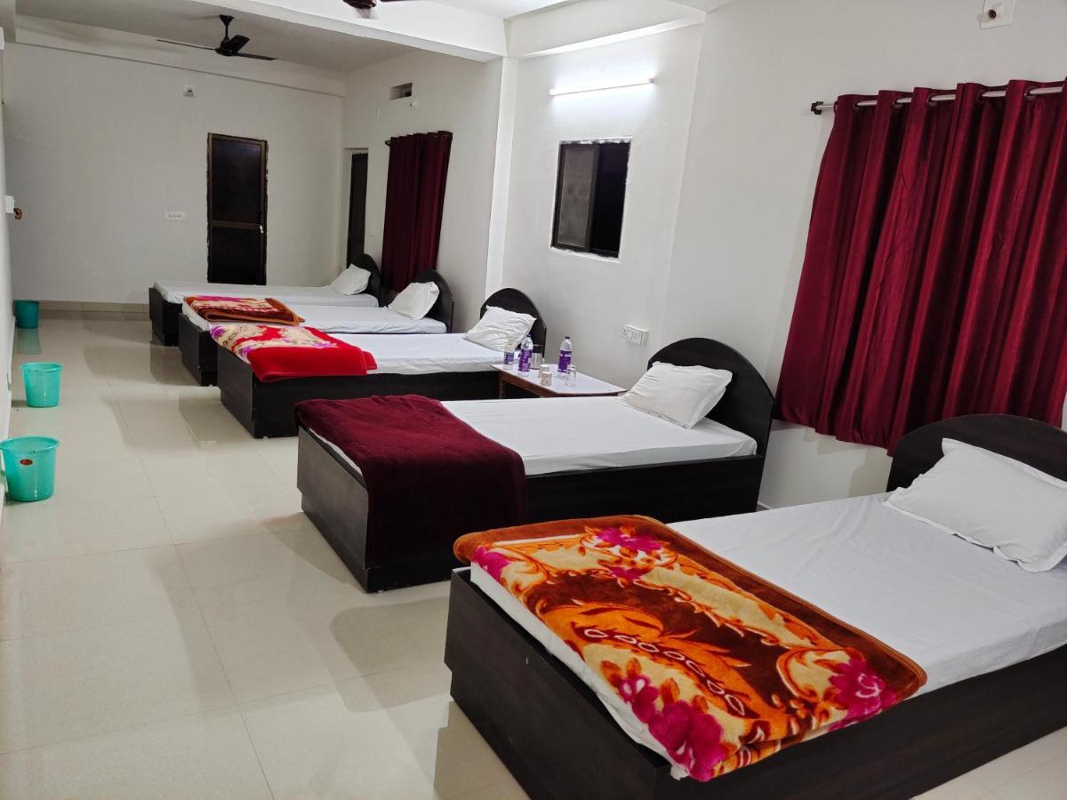 Gaurav Guest House Бодх-Гая Экстерьер фото