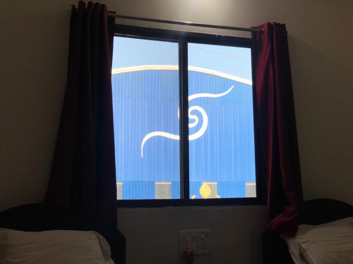 Gaurav Guest House Бодх-Гая Экстерьер фото