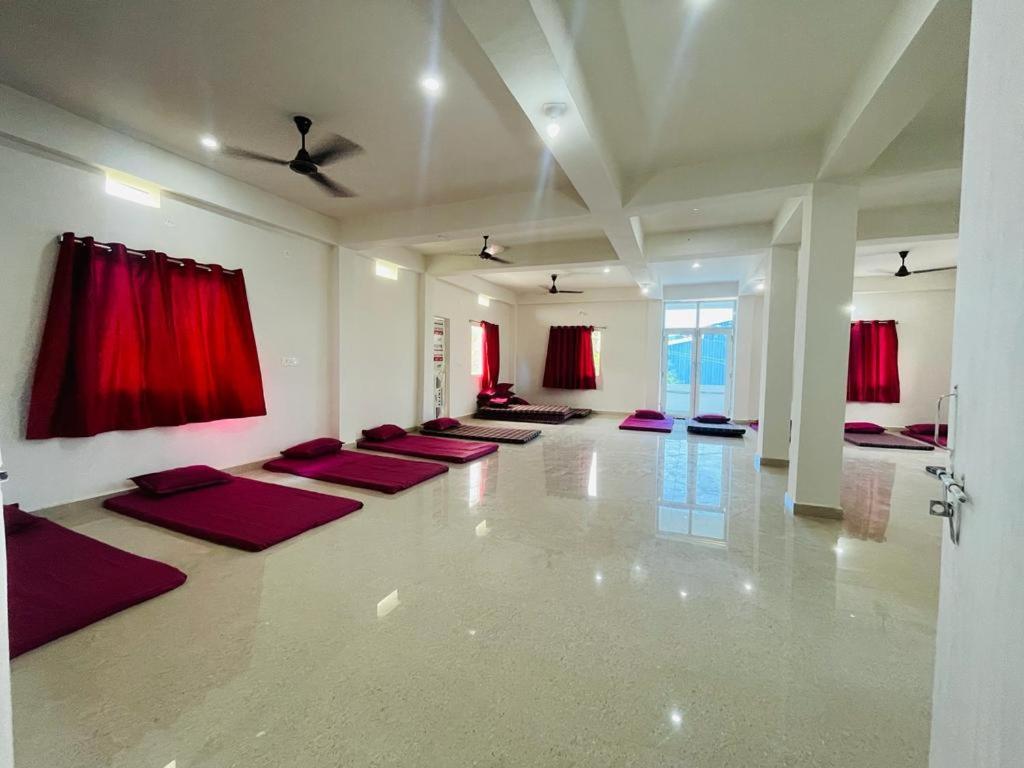 Gaurav Guest House Бодх-Гая Экстерьер фото
